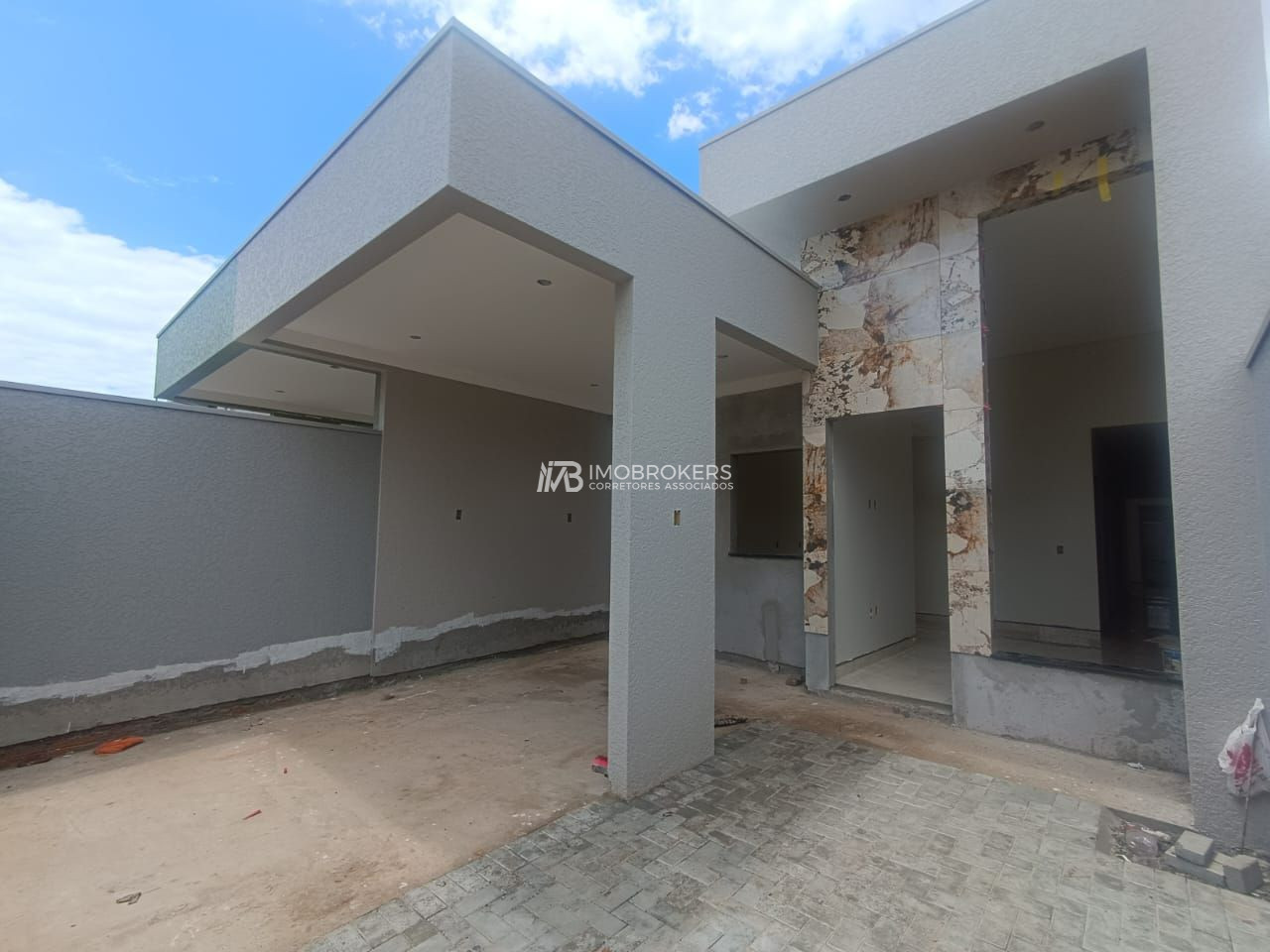 Casa à venda no bairro Jardim Ipê IV - em Foz do Iguaçu-PR