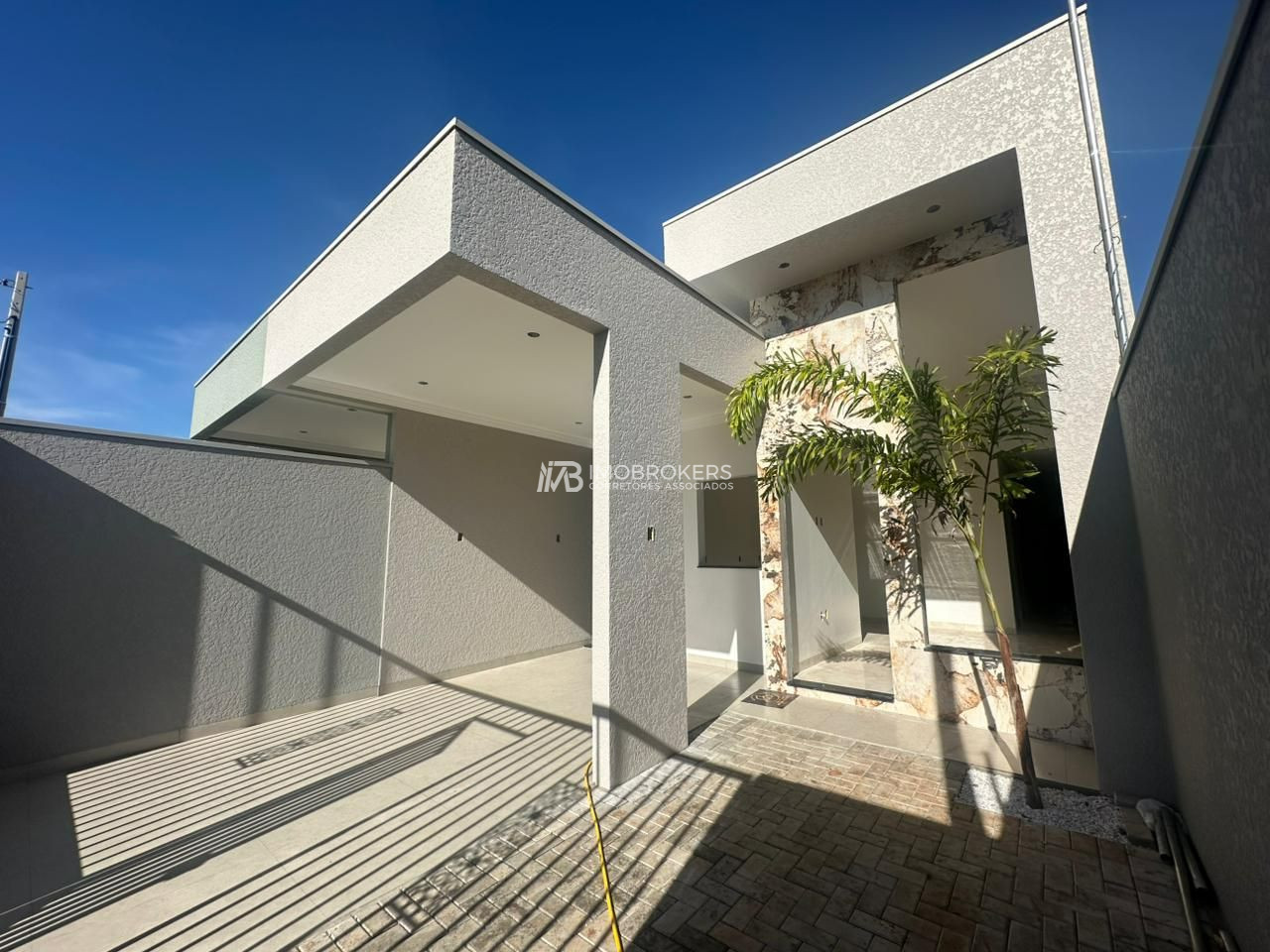 Casa à venda no bairro Jardim Ipê IV - em Foz do Iguaçu-PR