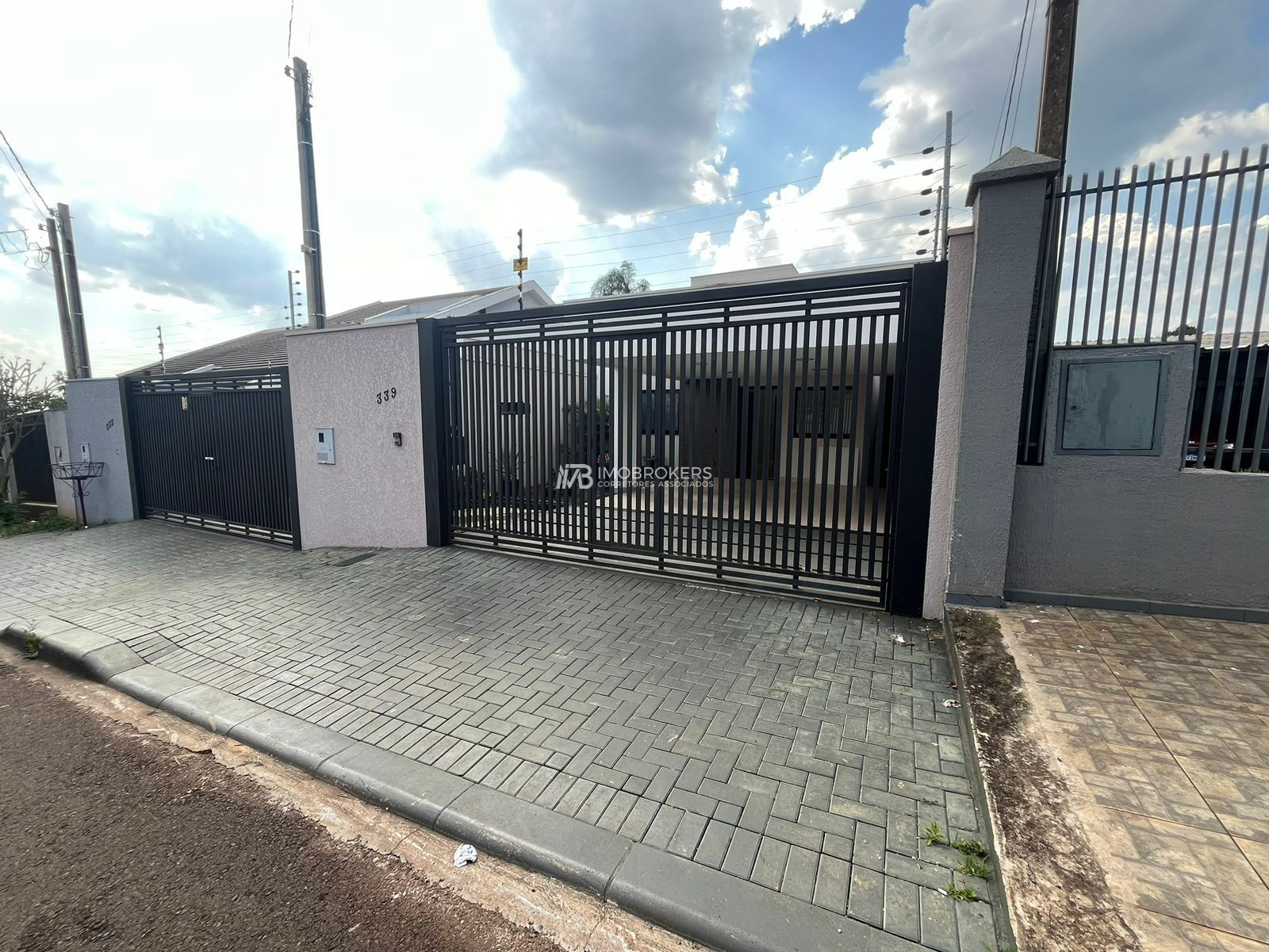 Casa à venda no bairro - Jardim Petrópolis, em Foz do Iguaçu-PR