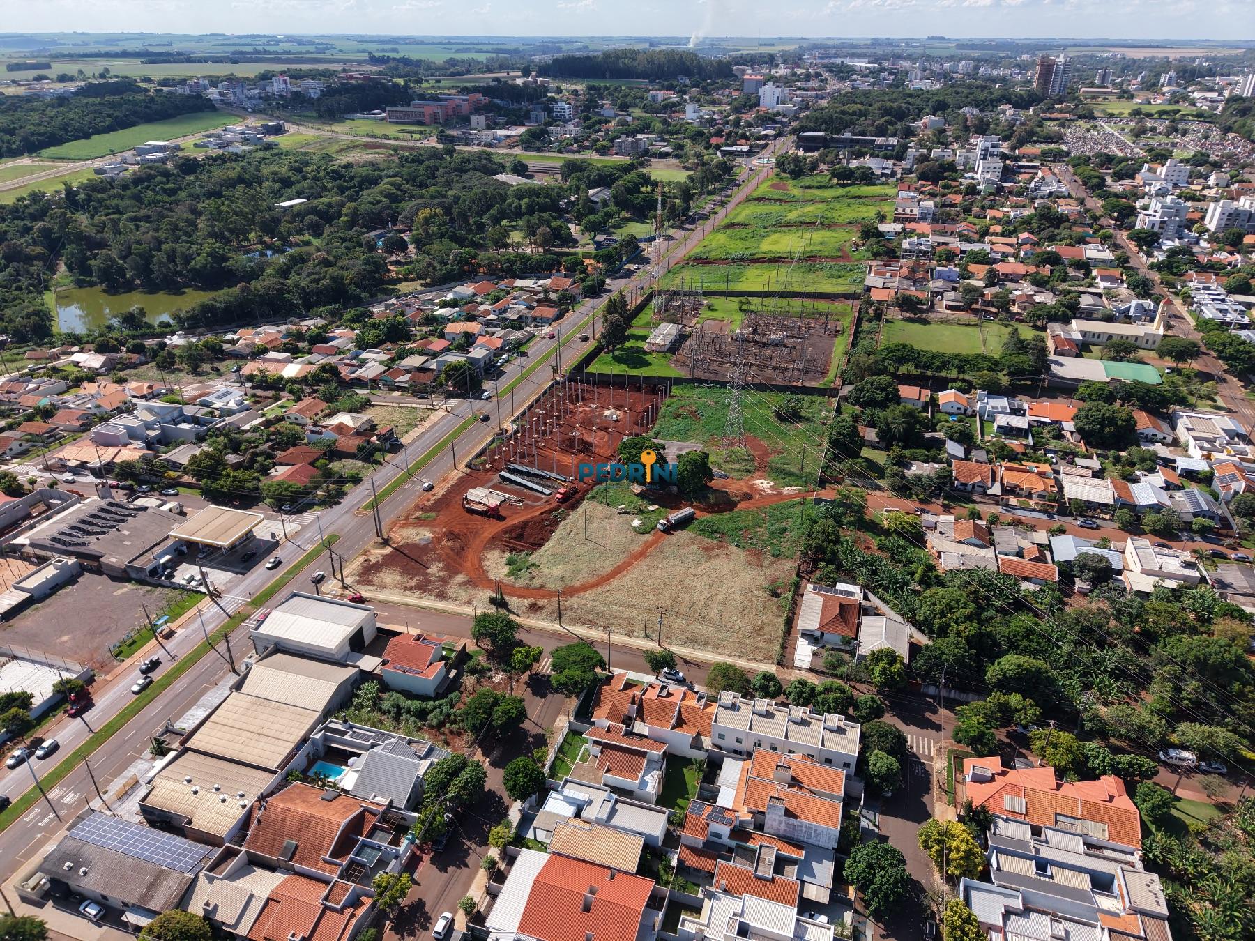 Terreno a venda na Av. Cirne Lima