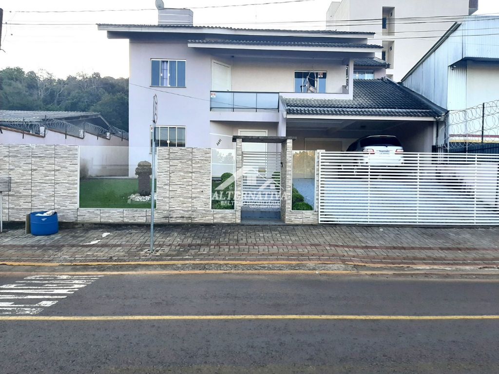 SOBRADO NO BAIRRO SO CRISTVO 