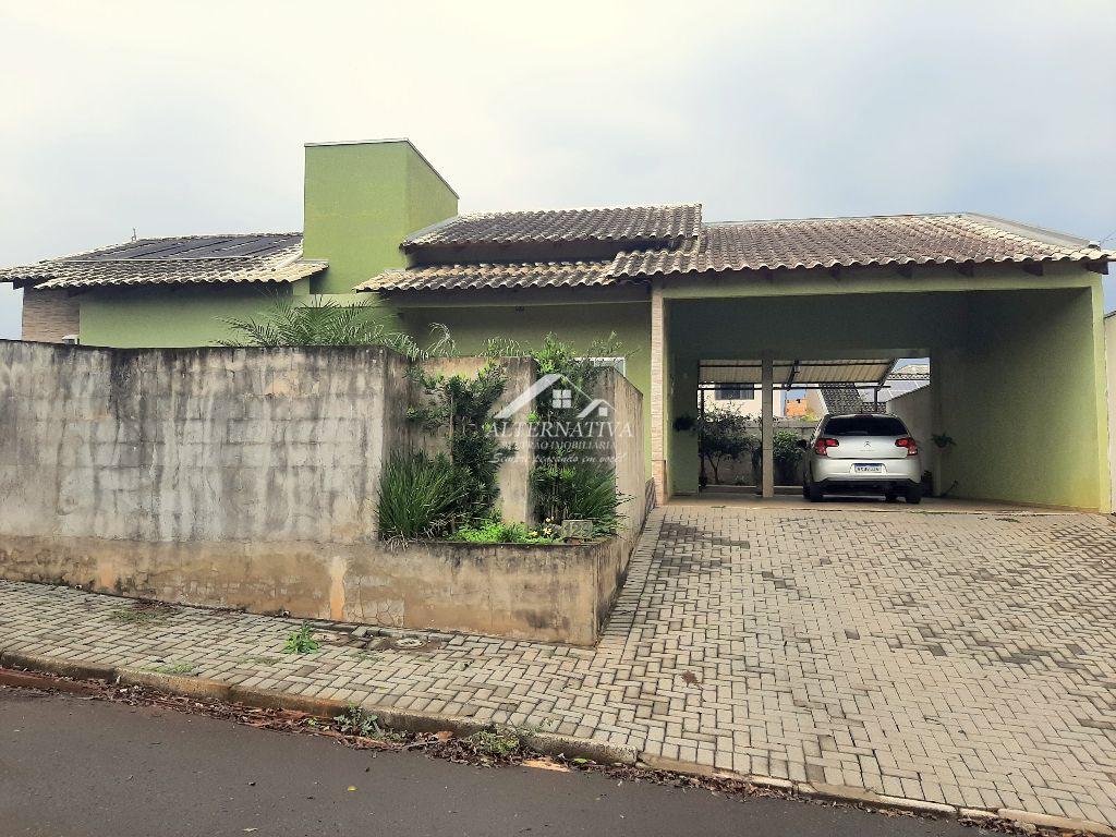 CASA COM 01 SUTE 02 QUARTOS 