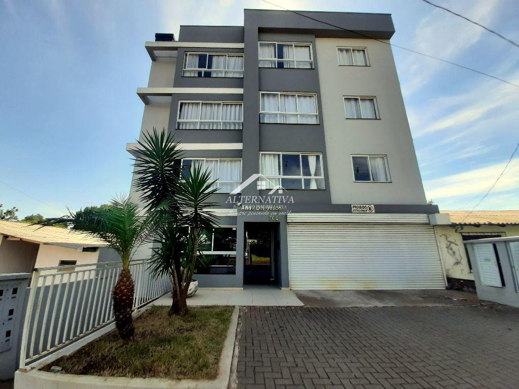 APARTAMENTO EM EXCELENTE LOCALIZAO 