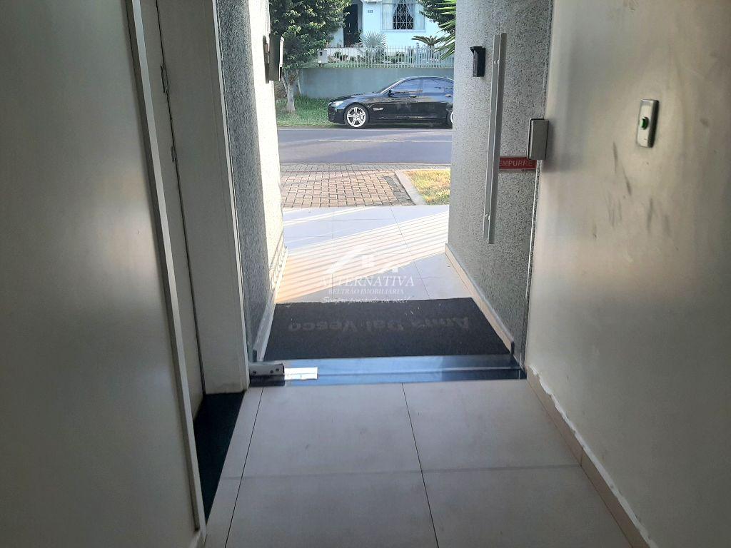 APARTAMENTO EM EXCELENTE LOCALIZAÇÃO 