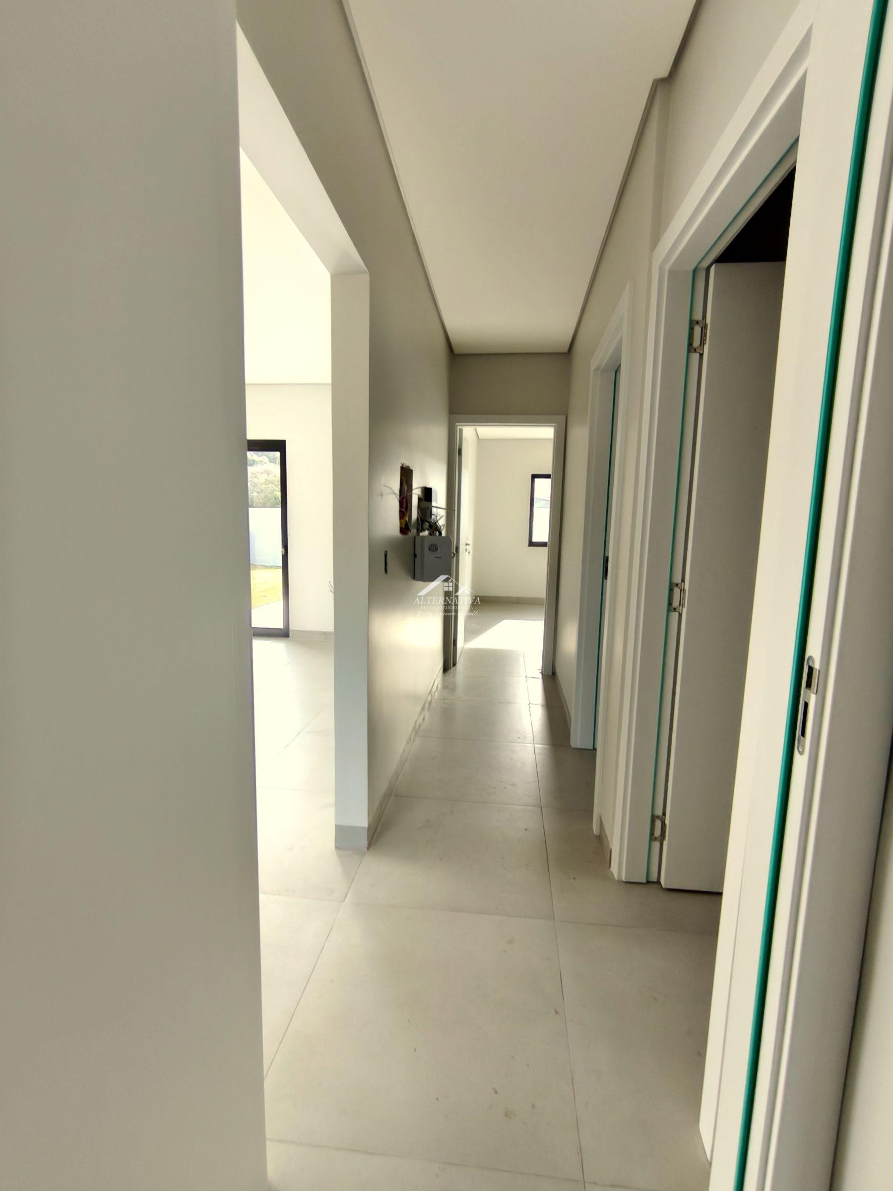 CASA COM 03 QUARTOS E SOBRA DE TERRENO - FINANCIA MINHA CASA, ...