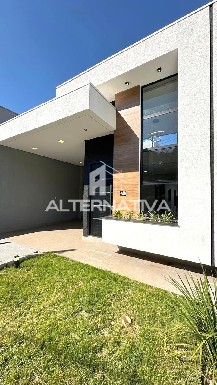 CASA DE ALTO PADRÃO DE ACABAMENTO