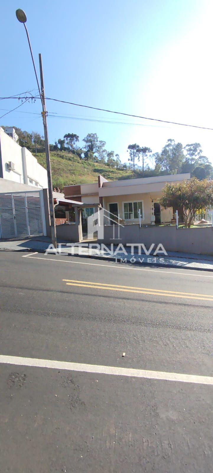 CASA NO LOTEAMENTO SÃO JOSÉ