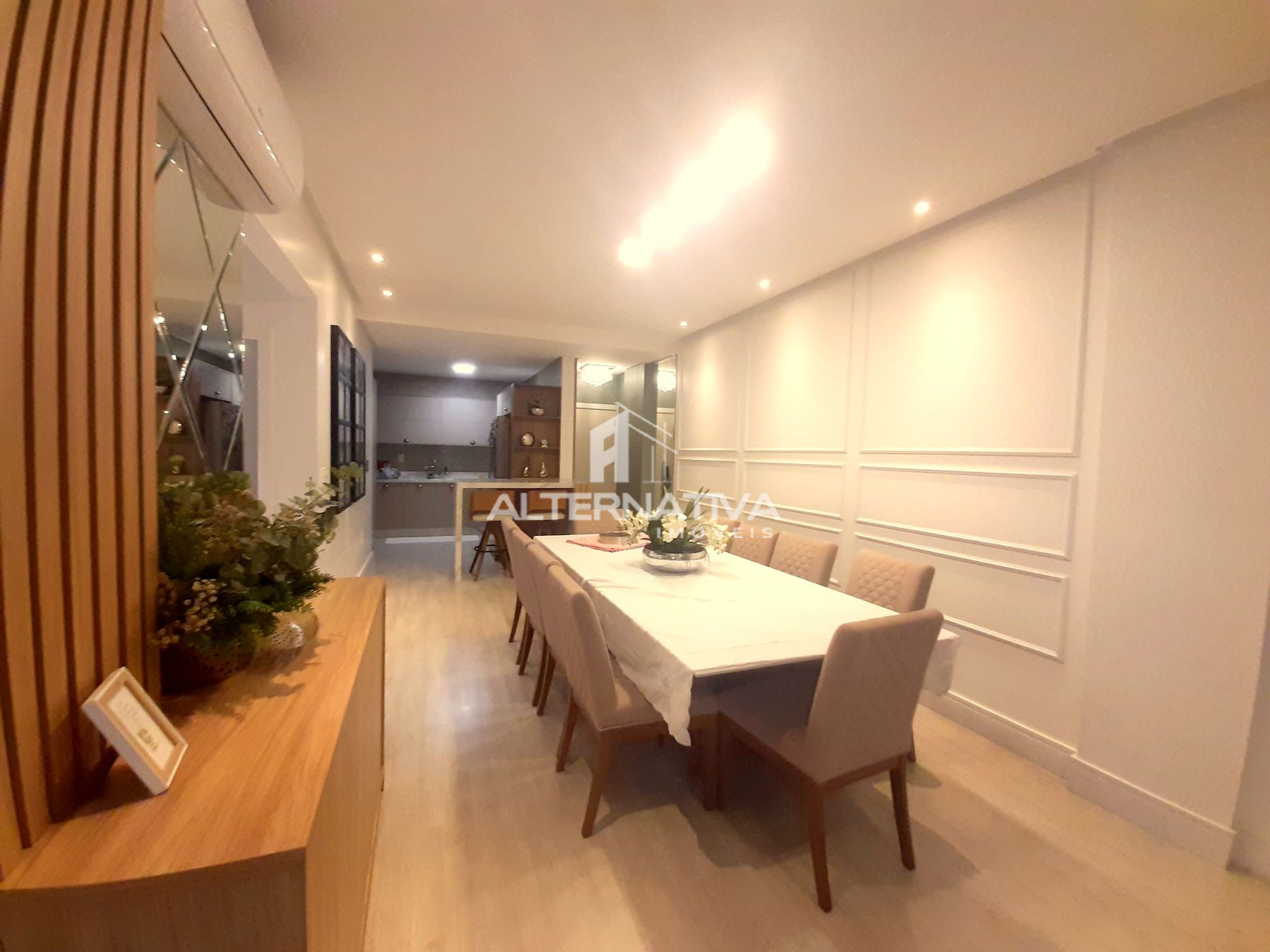 APARTAMENTO MOBILIADO PARA VENDA - EDIFÍCIO ALTO DA JÚLIO