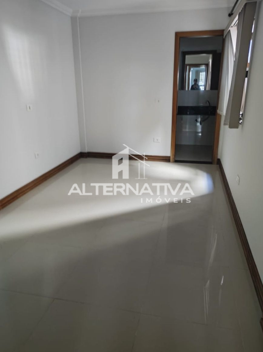 OPORTUNIDADE! APARTAMENTO TÉRREO COM SUÍTE E CHURRASQUEIRA