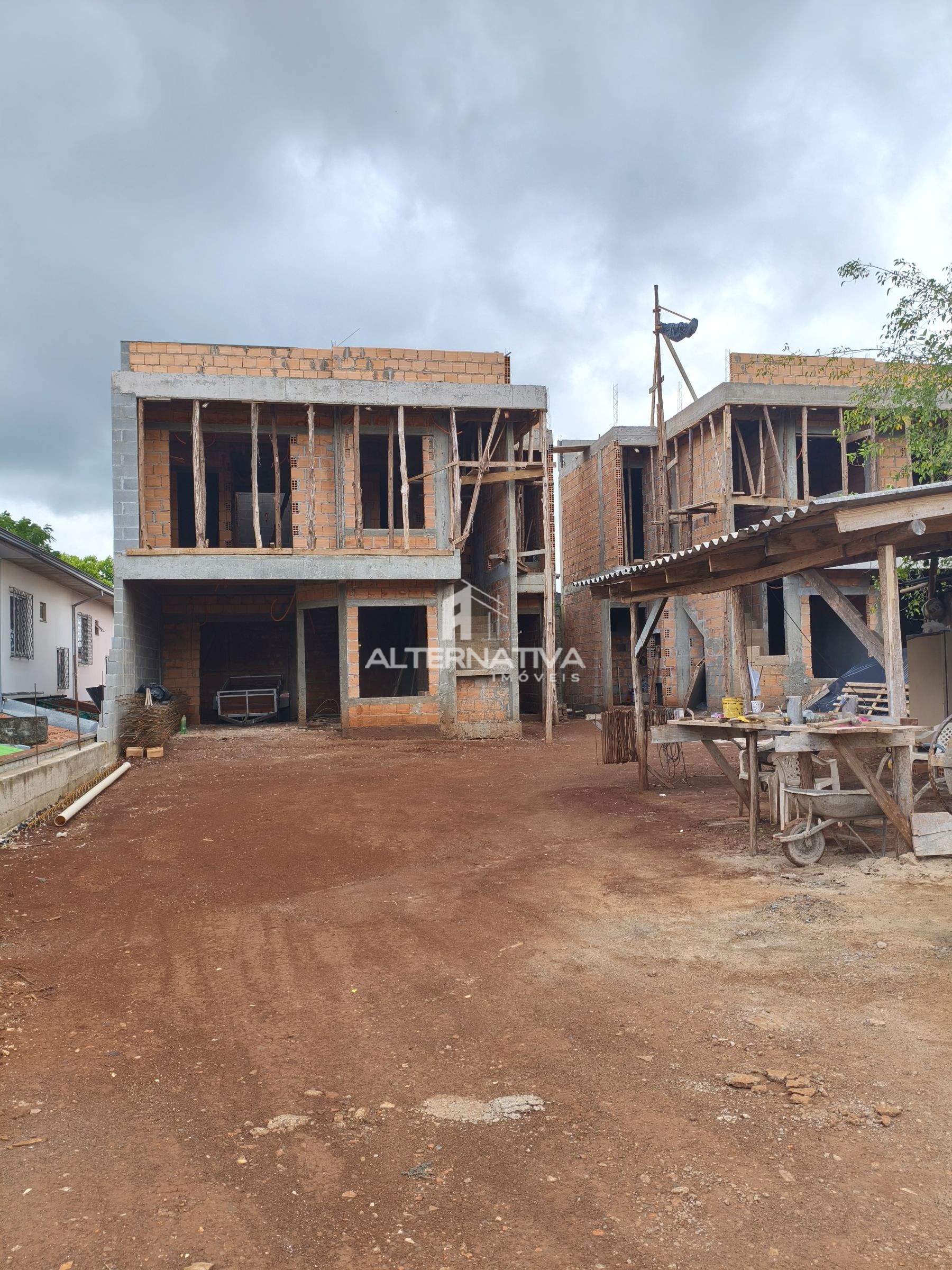 Sobrado para Venda FRANCISCO BELTRAO - PR