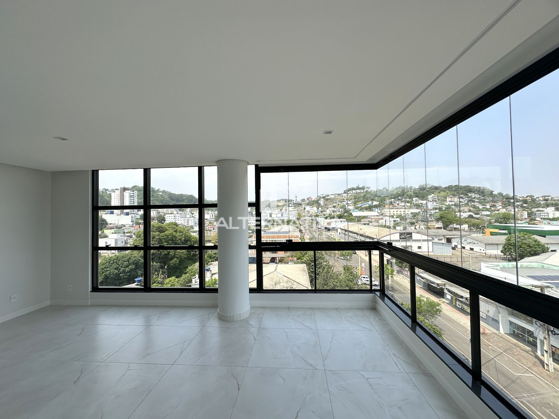 Oportunidade Imperdível: Apartamento Novo à Venda! 