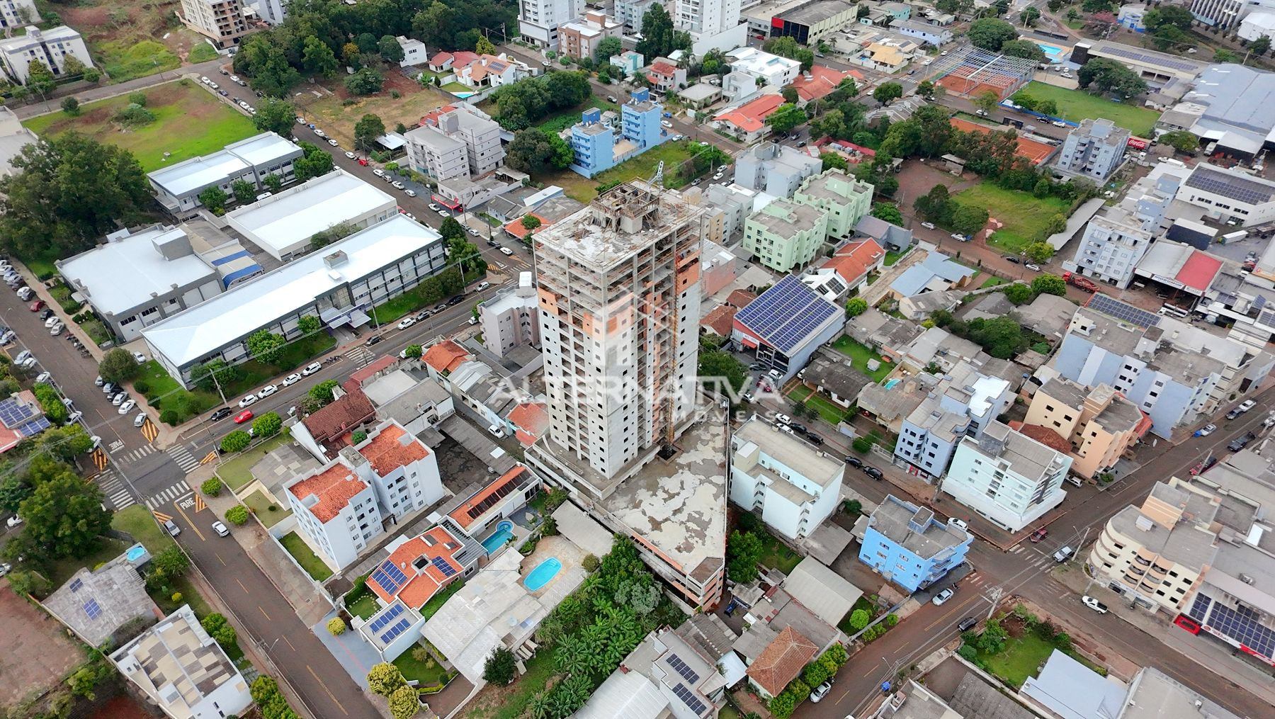 EDIFÍCIO GRAND VILLAGE APTOS SUÍTE + 1 DORMITÓRIO 