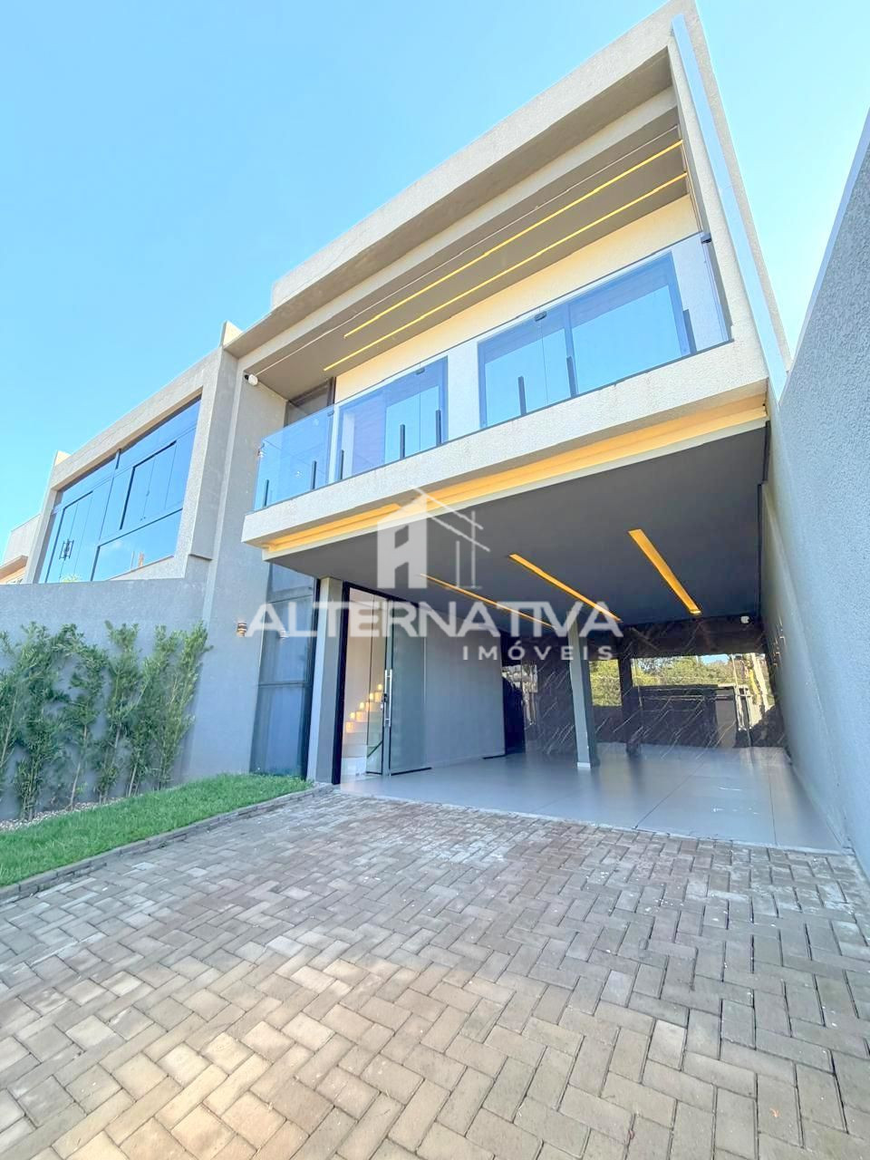 Sobrado para Venda FRANCISCO BELTRAO - PR