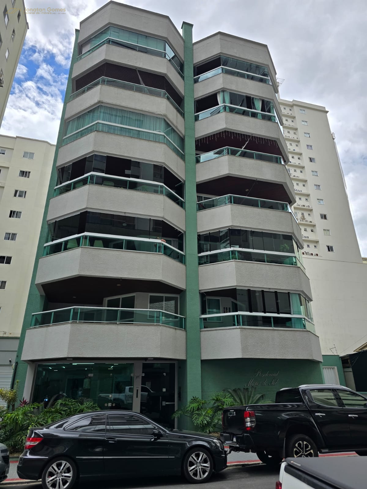 Apartamento Meia Praia