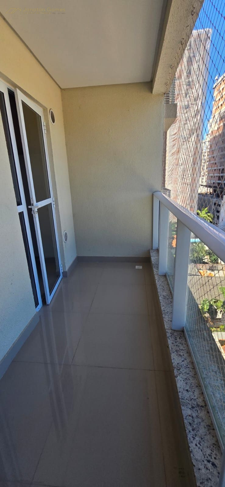 RESIDENCIAL BLUE GARDEM  TORRE VIOLETA 