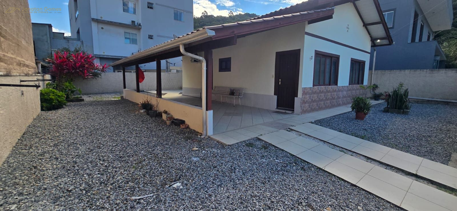 CASA ALUGUEL 3 QUARTOS