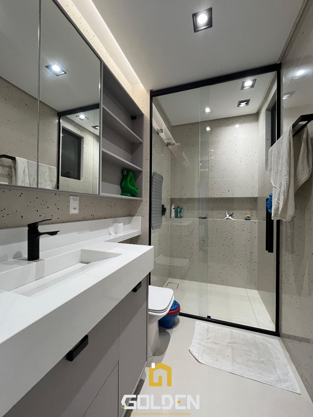 O APARTAMENTO DOS SEUS SONHOS ESTÁ AQUI!