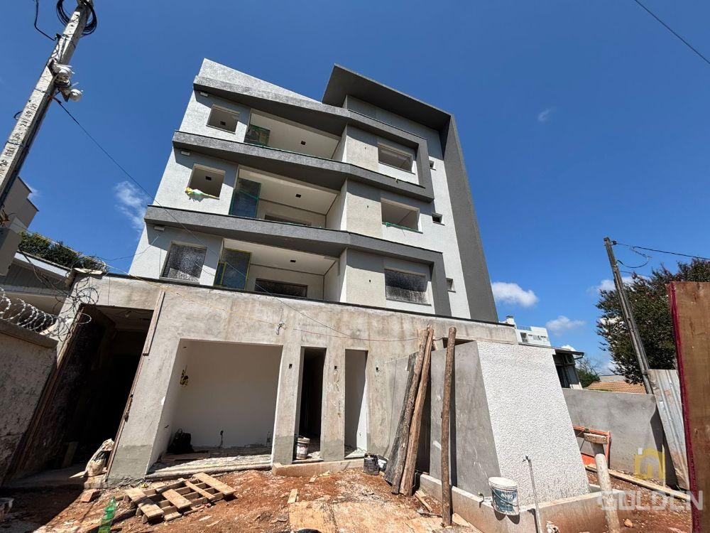 APARTAMENTO COM SUÍTE +01 NO BAIRRO VILA NOVA