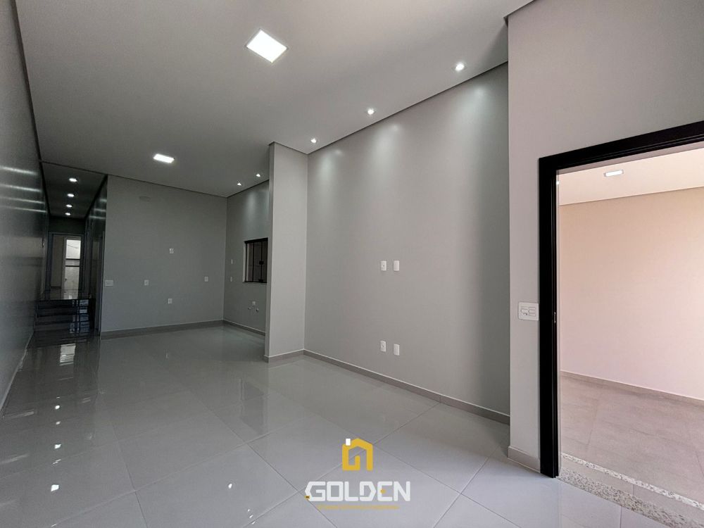 CASA NOVA COM ÓTIMO ACABAMENTO NO BAIRRO GUANABARA