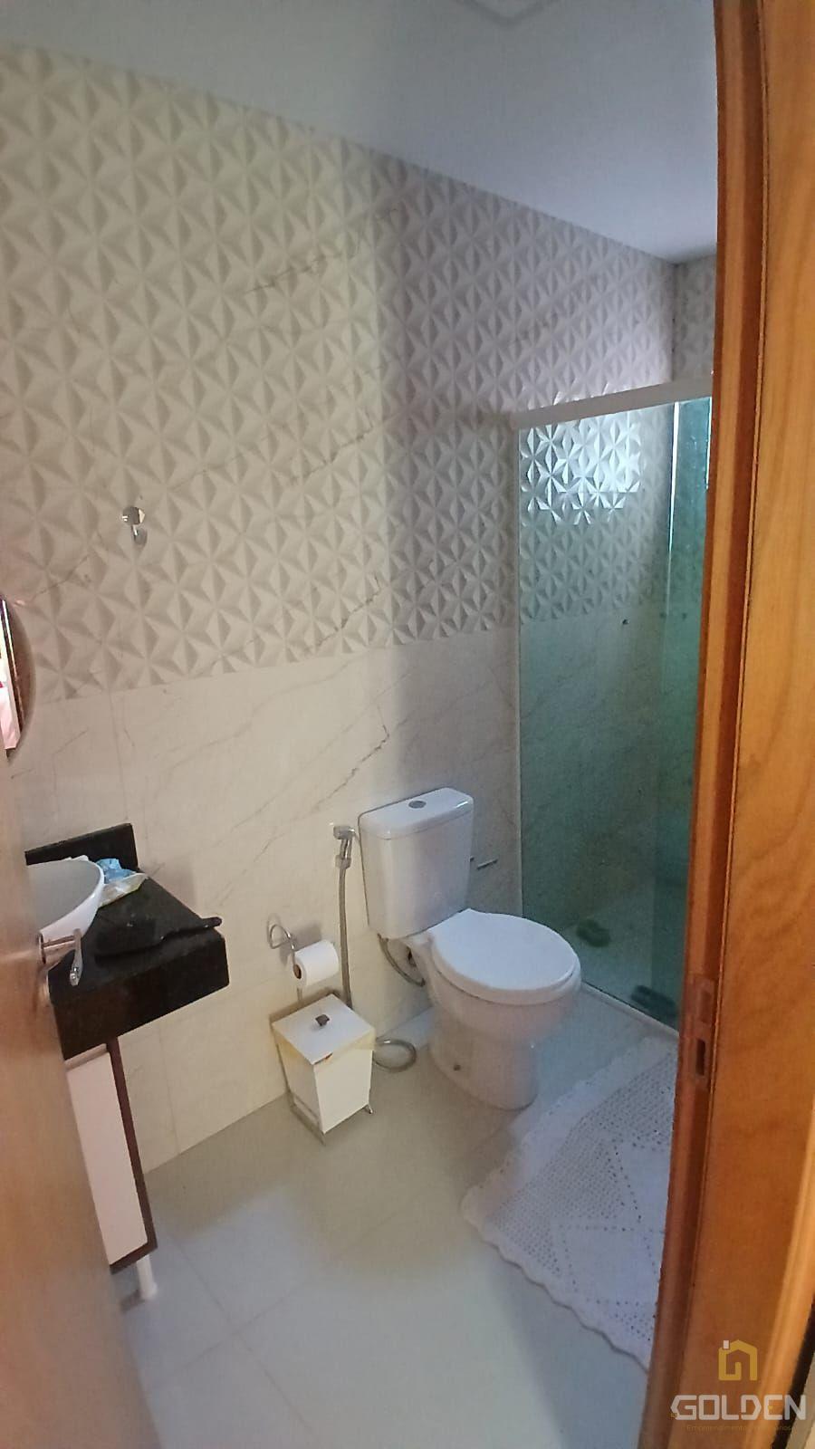 CASA SEMI NOVA PARA VENDA NO BAIRRO AEROPORTO