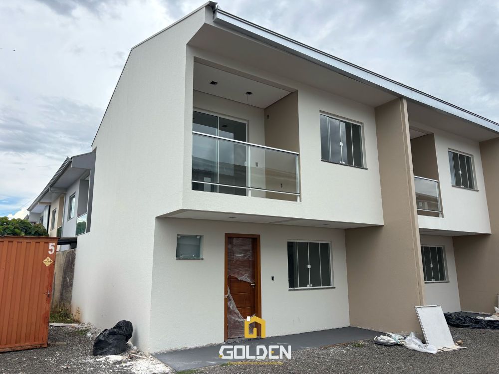 SAIA DO ALUGUEL! SOBRADO NOVO PRONTO PARA MORAR