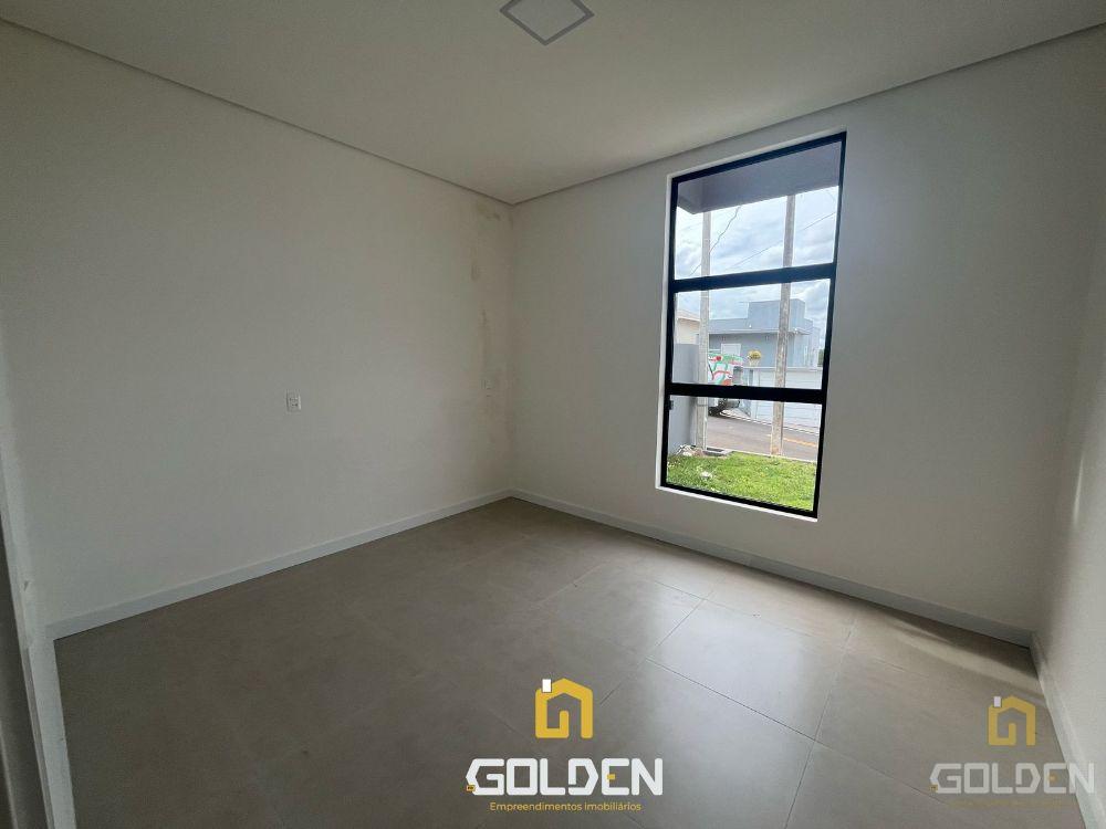 CASA NOVA SUPER BEM LOCALIZADA