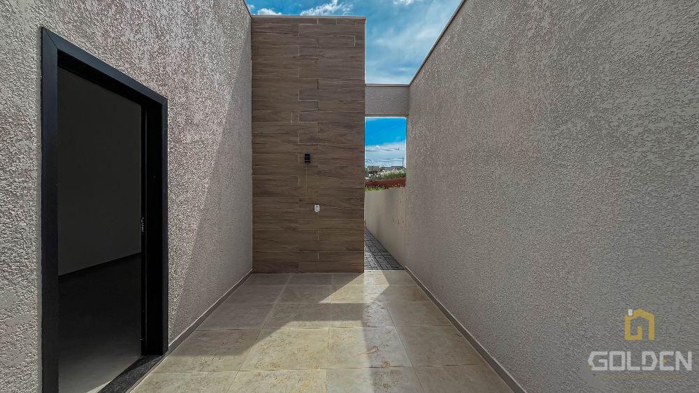 CASA NO LOT. CESARI COM ÓTIMO CUSTO BENEFICIO E ESPAÇO!