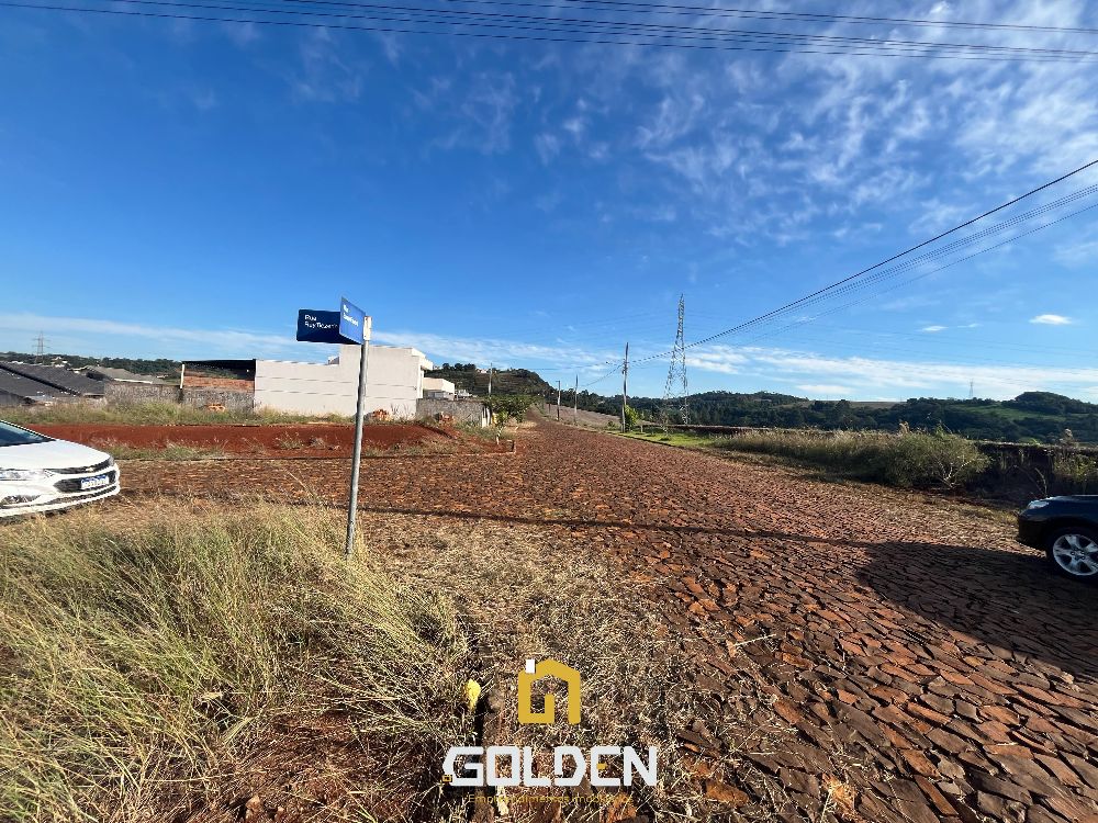 Terreno de esquina disponível no Loteamento Cesari