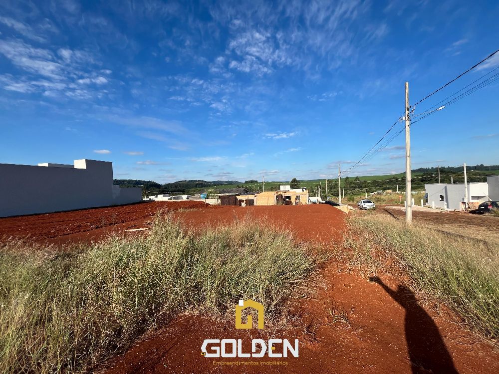 Terreno de esquina disponível no Loteamento Cesari