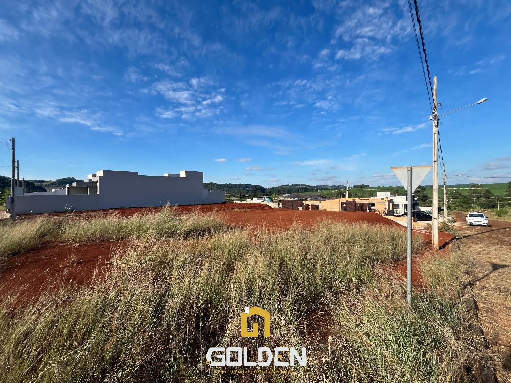 Terreno de esquina disponível no Loteamento Cesari