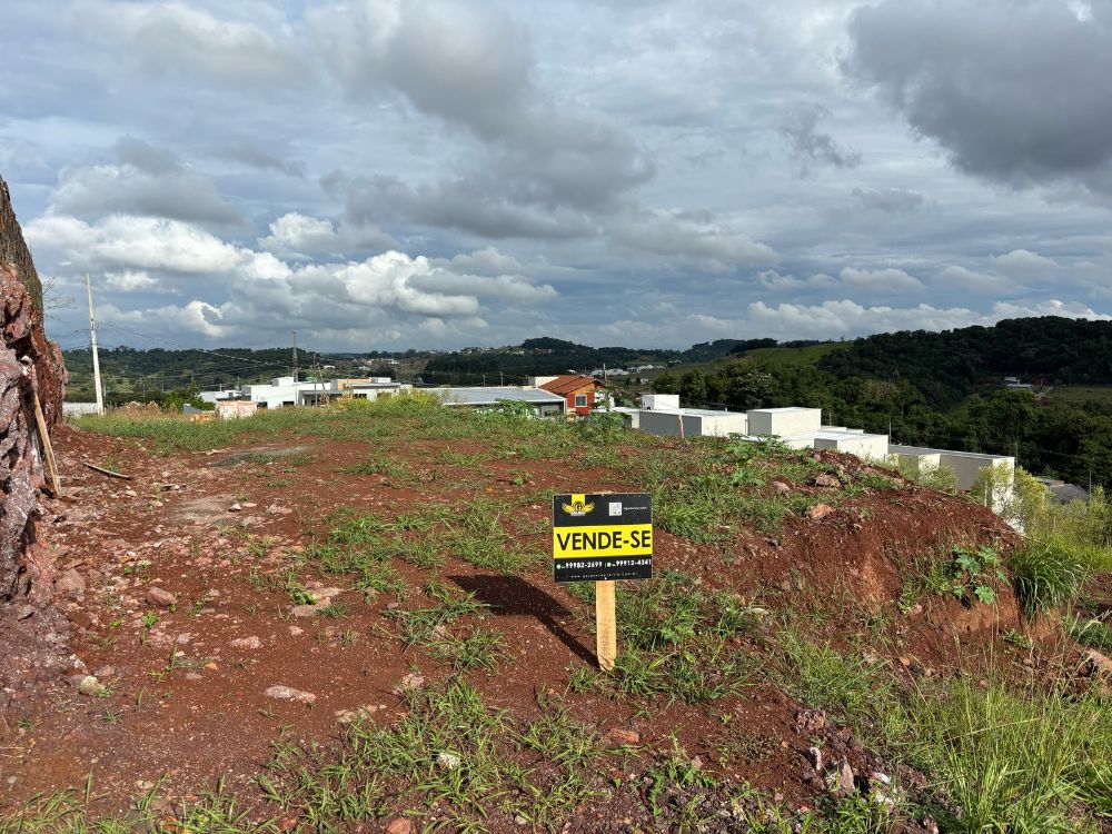 TERRENO COM LINDA VISTA NO LOT ALTO DA CONQUISTA