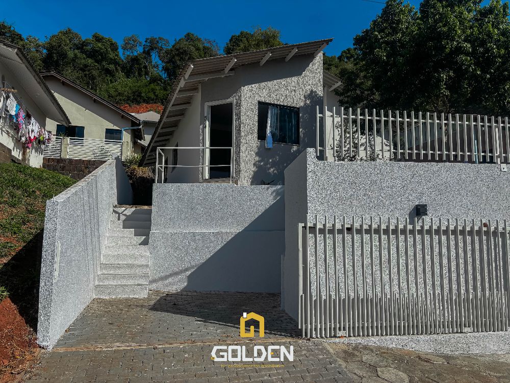 CASA PRONTA PARA MORAR NO BAIRRO NOVO HORIZONTE! ÓTIMO CUSTO.