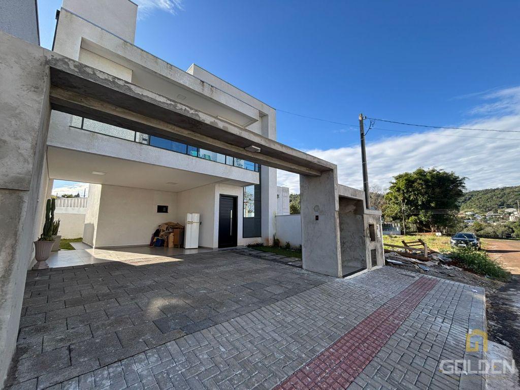 SOBRADO SEMI MOBILIADO NO BAIRRO JD SEMINÁRIO