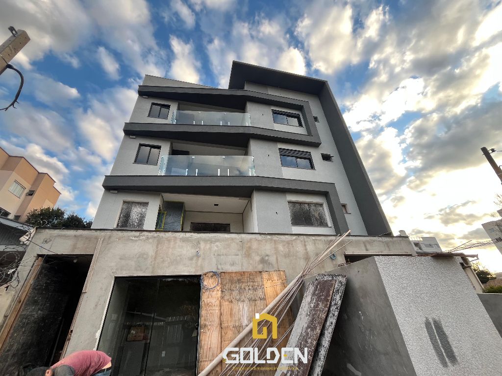 APARTAMENTO COM 01 SUÍTE+02 QUARTOS NO BAIRRO VILA NOVA
