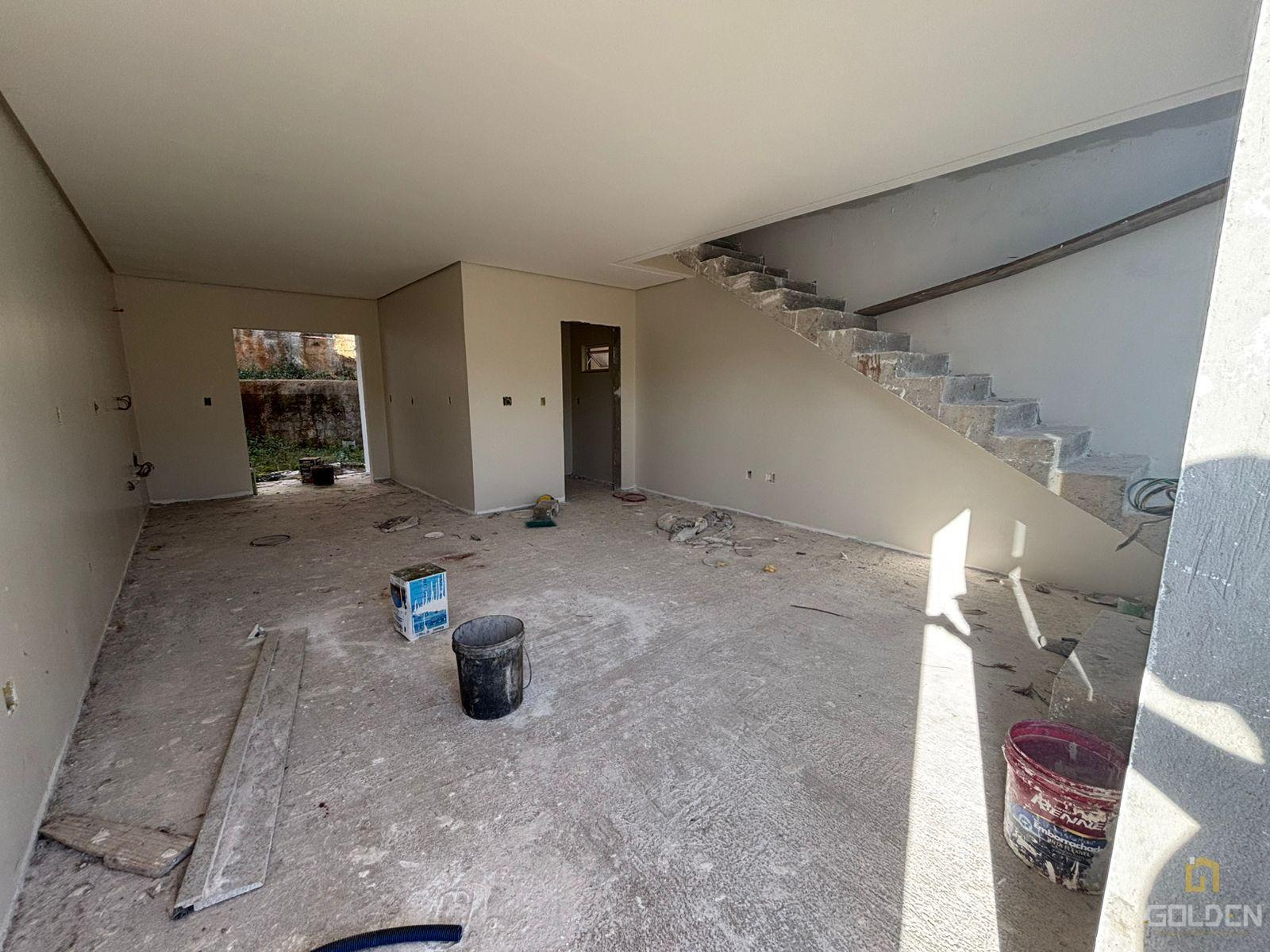 SOBRADO EM CONDOMINIO FECHADO