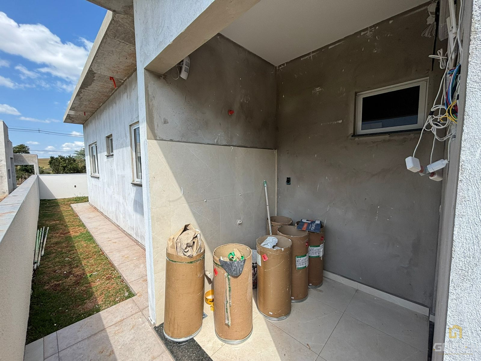 CASA NOVA COM ÓTIMO CUSTO BENEFÍCIO