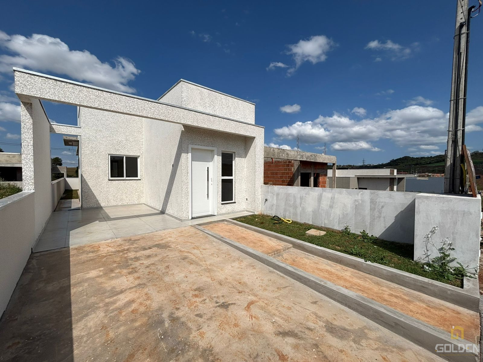 CASA NOVA COM ÓTIMO CUSTO BENEFÍCIO