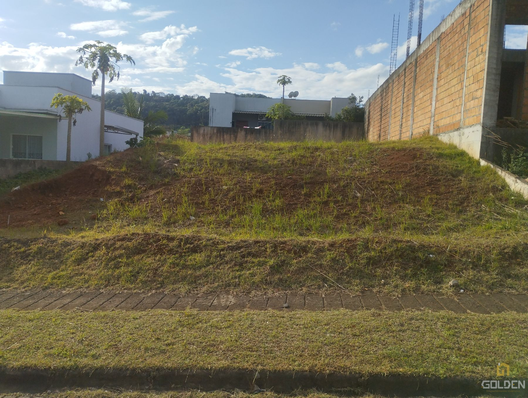 ÓTIMO TERRENO PARA VENDA 