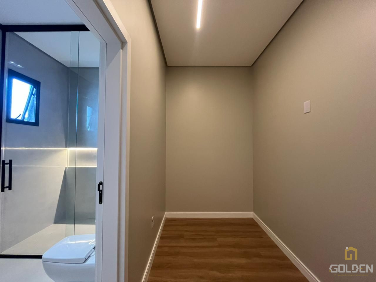 CASA DE ALTÍSSIMO PADRÃO COM PROJETO MODERNO E INTELIGENTE