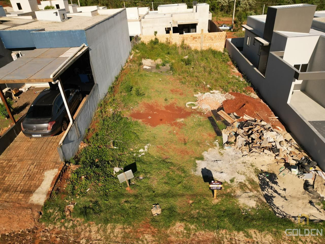 TERRENO PRONTO PARA CONSTRUIR NO LOT. CESARI