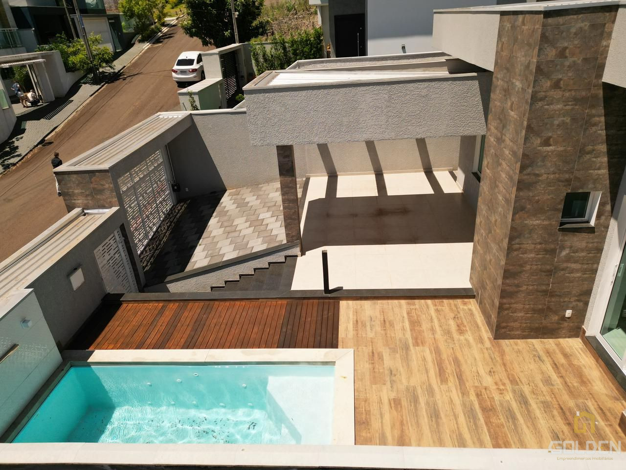 CASA DE ALTISSÍMO PADRÃO DISPONÍVEL PARA VENDA