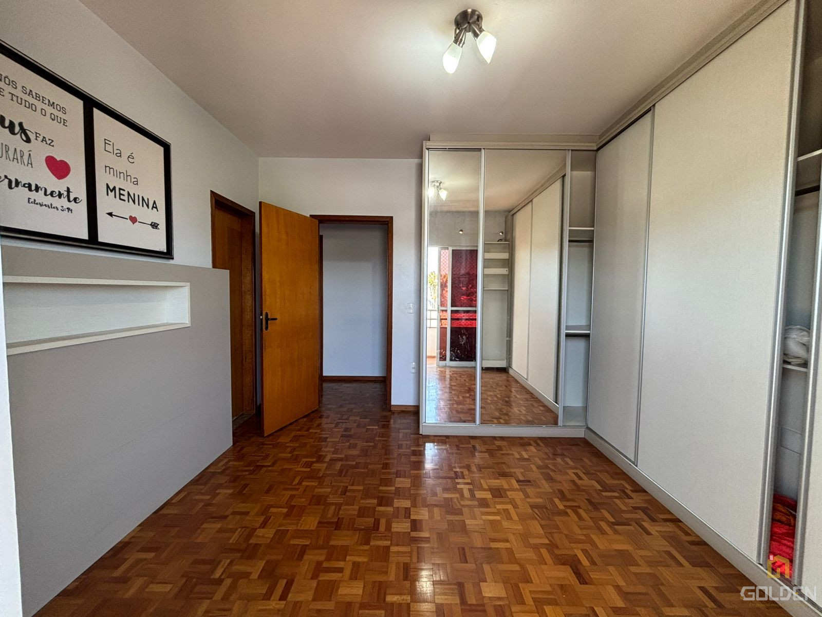 APARTAMENTO COM 03 QUARTOS NO BAIRRO ALVORADA