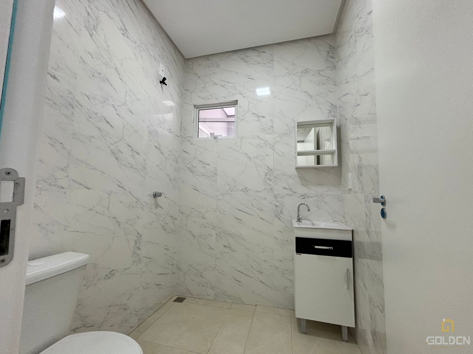 CASA NOVA COM ÓTIMO CUSTO BENEFÍCIO