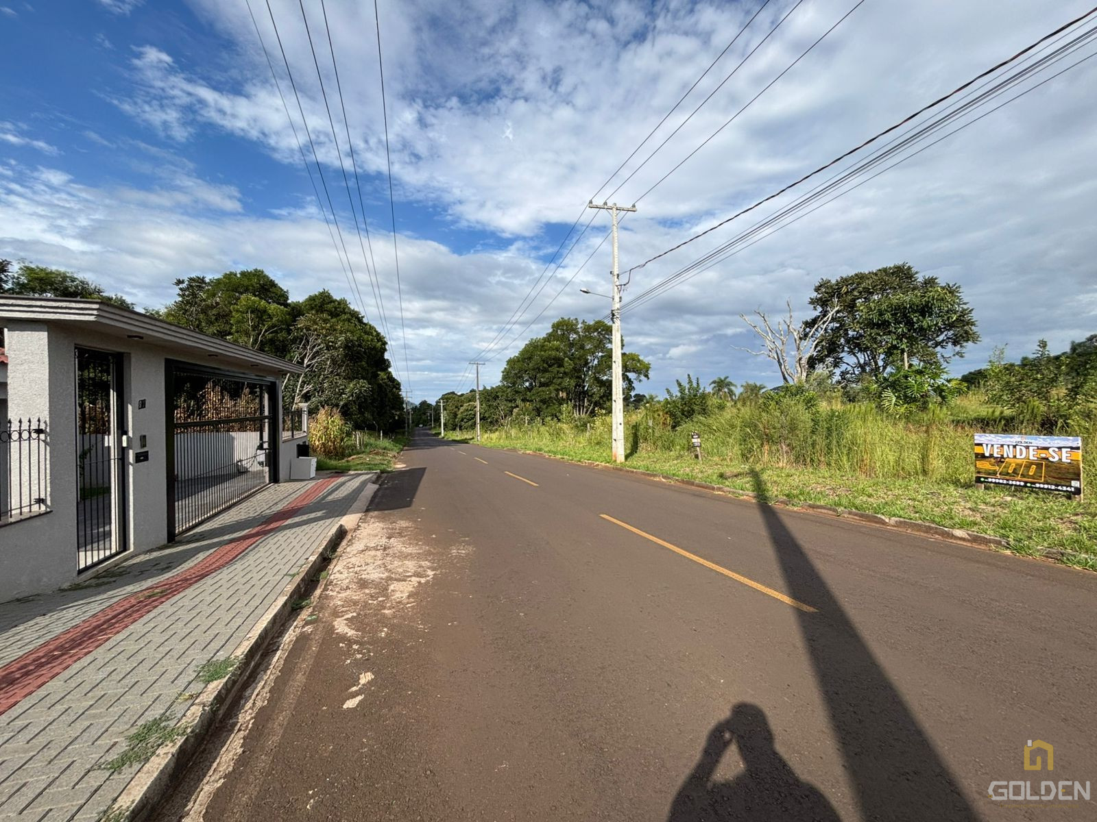 TERRENOS UM AO LADO DO OUTRO PARA VENDA NO BAIRRO AEROPORTO