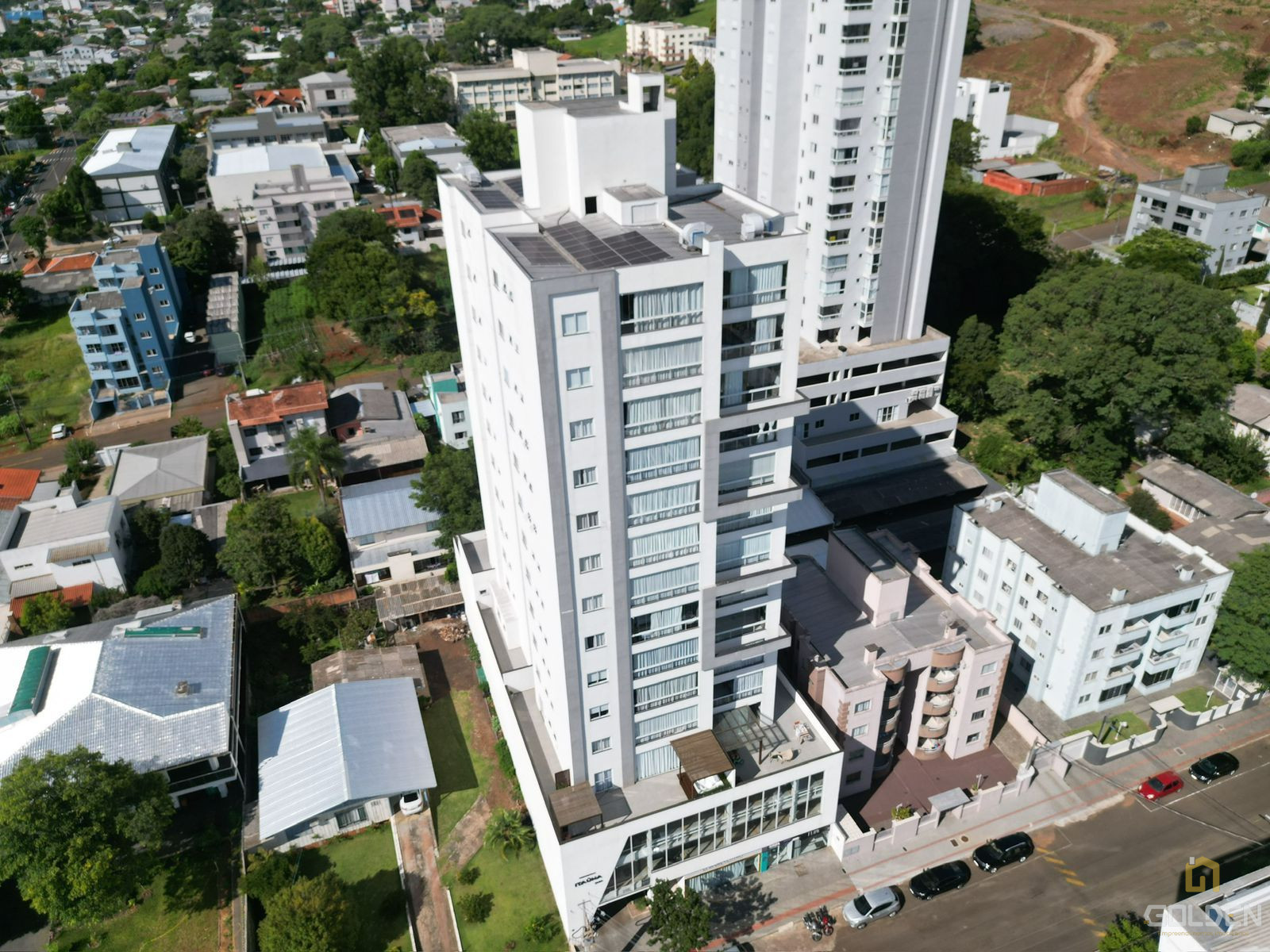 APARTAMENTO COM TERRAÇO NO INDUSTRIAL