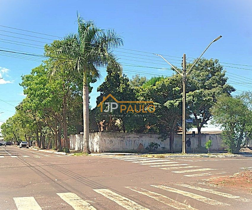 Terreno residencial e comercial
