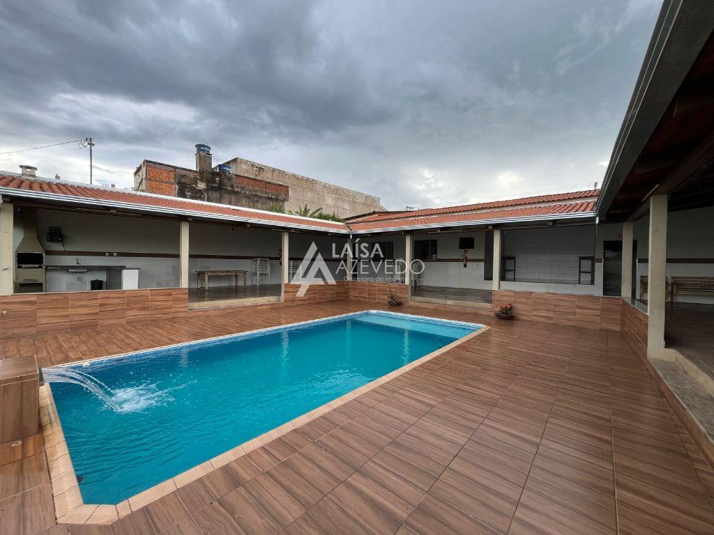 ÁREA DE LAZER COIMBRAS
