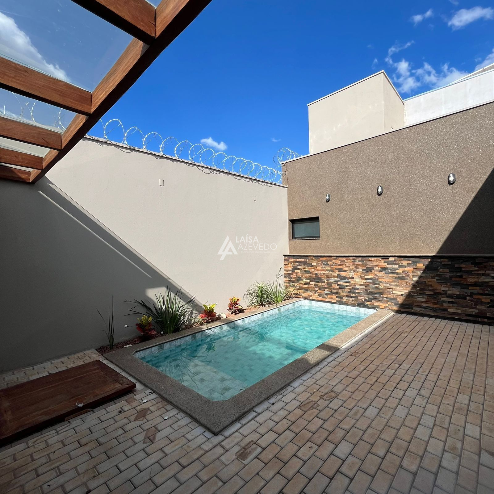 CASA MIRANTE DO VALE