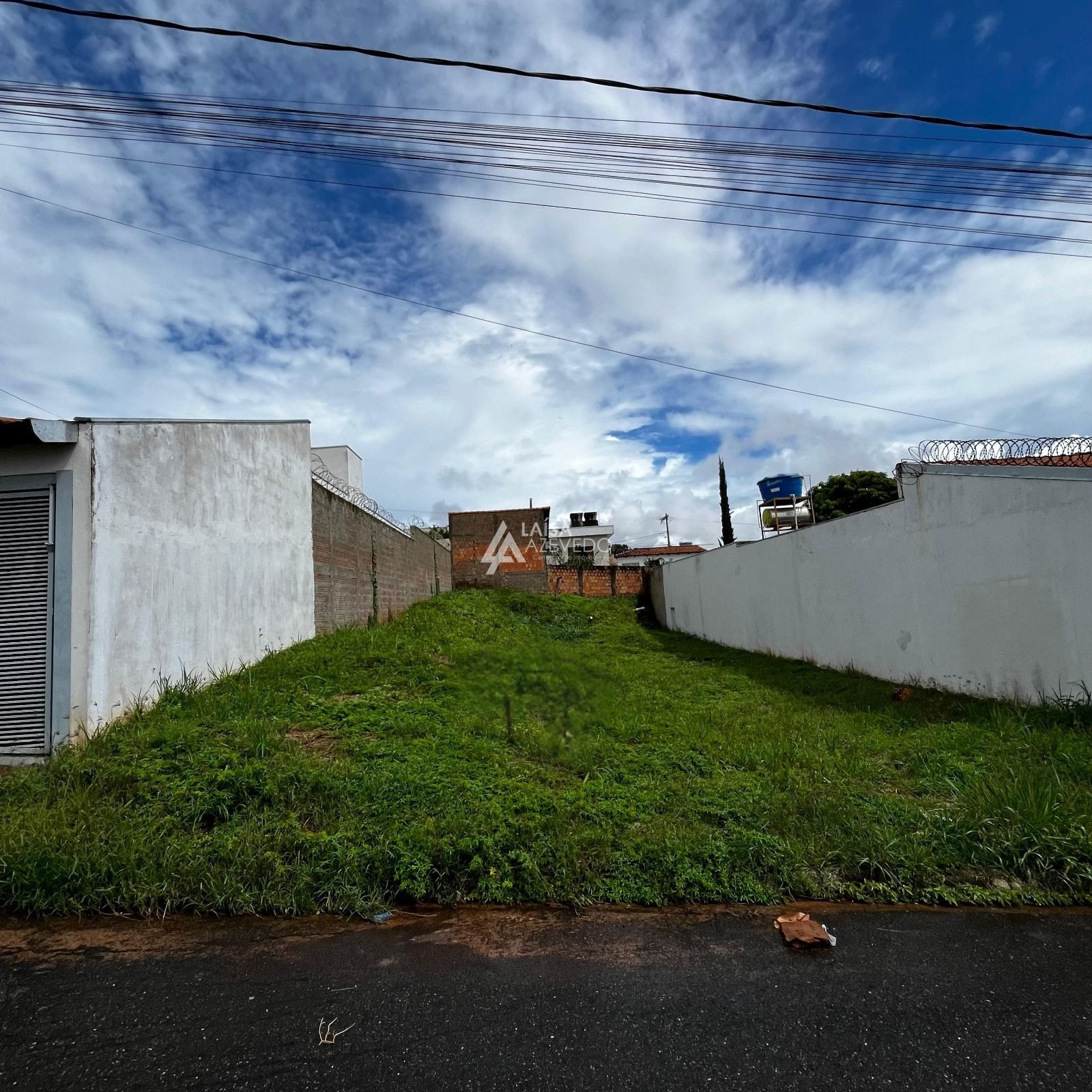 LOTE COLÉGIO DE PASSOS