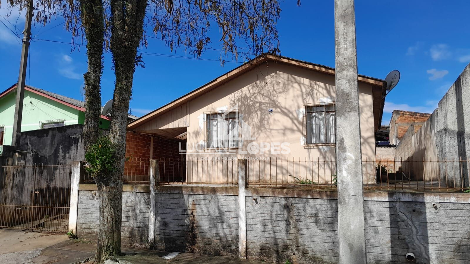 CASA NO CANTA GALO